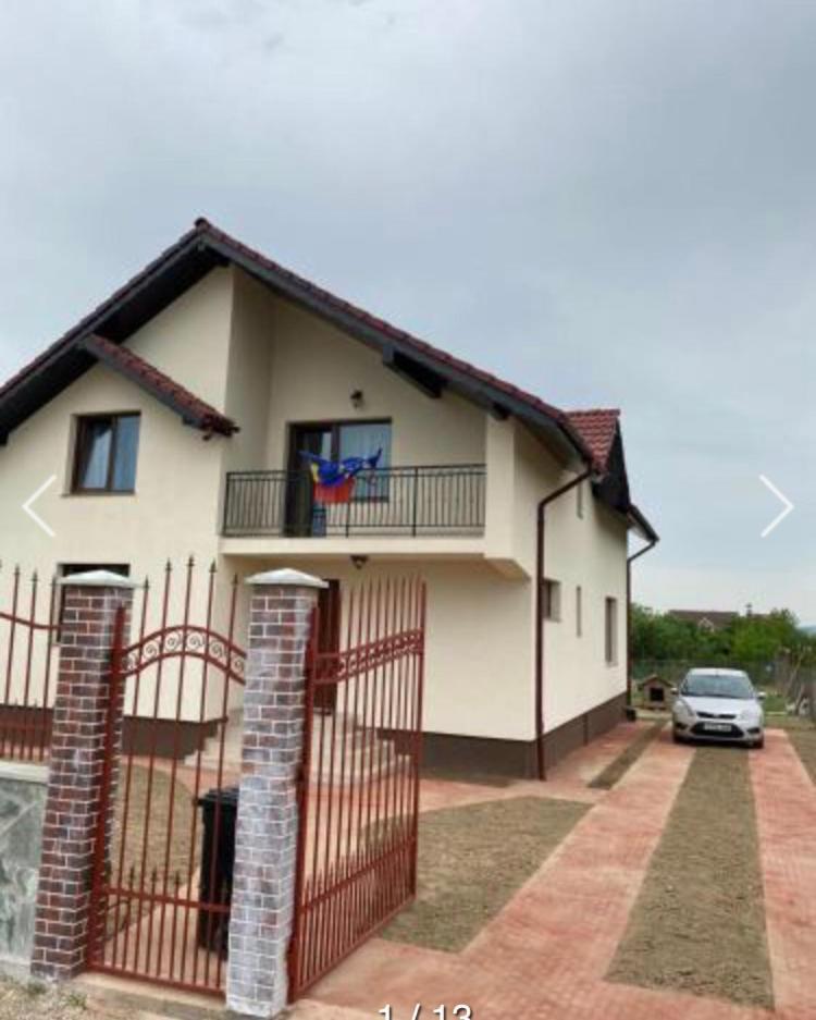 דירות Târgu Jiu Casa Brancusiana מראה חיצוני תמונה